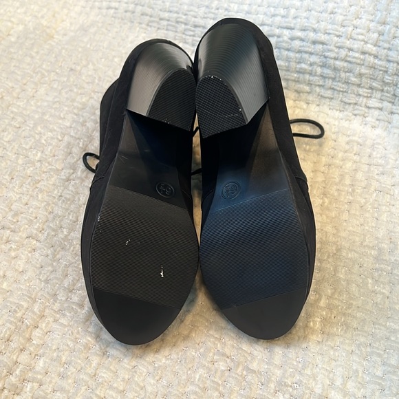 Chunky heel boots - Picture 4 of 4